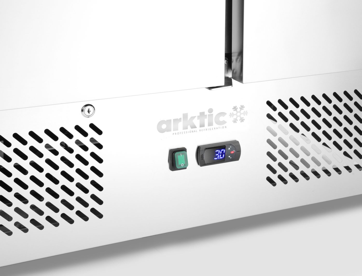 3 ajtós pizzasütő hűtőasztal feltéttel, 570 l, 6 GN 1/4, 140x70x110 cm | ARKTIC 232033