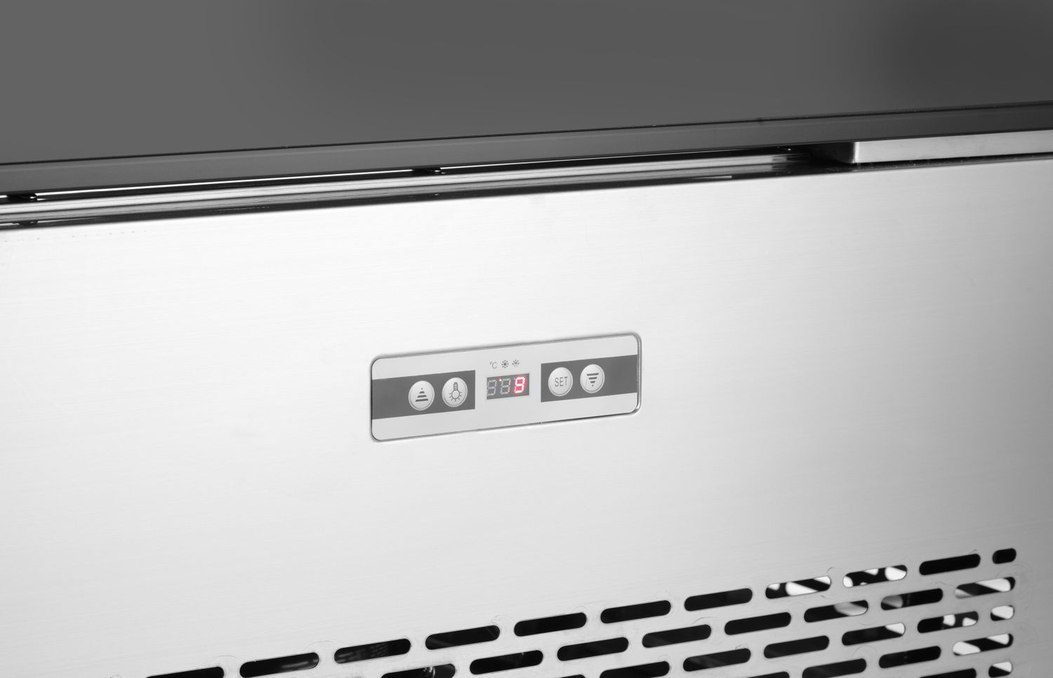 Hűtővitrin 550 l, LED, dinamikus hűtés, 2–6°C | HENDI 233283