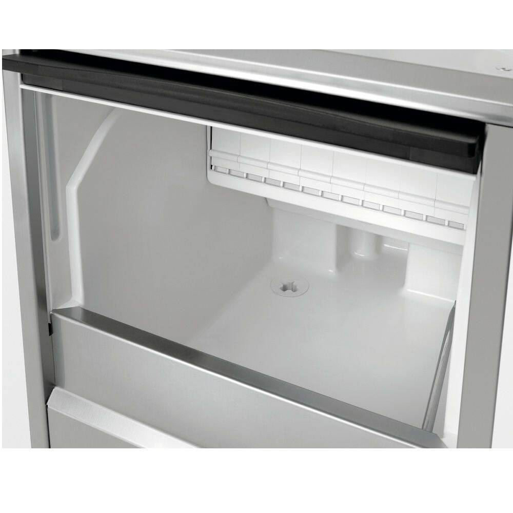 Jégkockakészítő B 28 Plus (teljesítmény 28 kg/nap) | BARTSCHER 104523