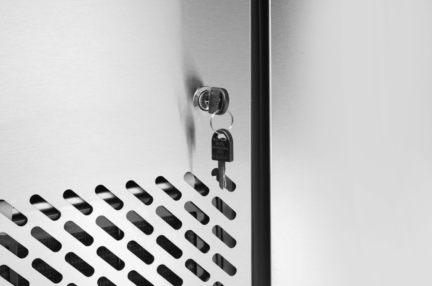 Hűtőasztal Kitchen Line 2 ajtós, 220 l, 120x60x85 cm, Embraco aggregát, 0.3 kW | ARKTIC 233344