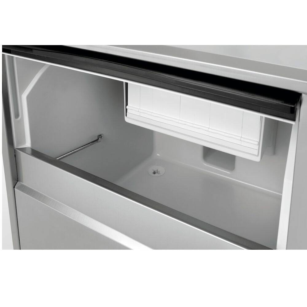 Jégkockakészítő B 38 Plus (kapacitás 38 kg/nap) | BARTSCHER 104538