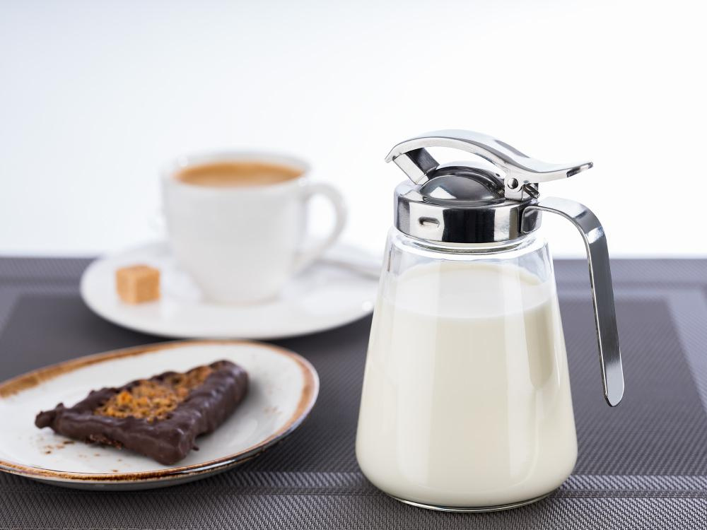 Üveg kancsó nyomógombos fedéllel, 300 ml | APS 765